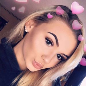 Meet your Posher, Camryn